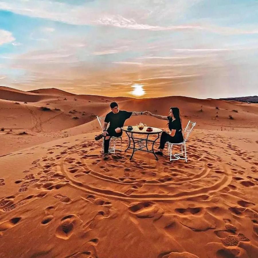 Desert Lover'S Luxury Camp Мерцуга Екстериор снимка